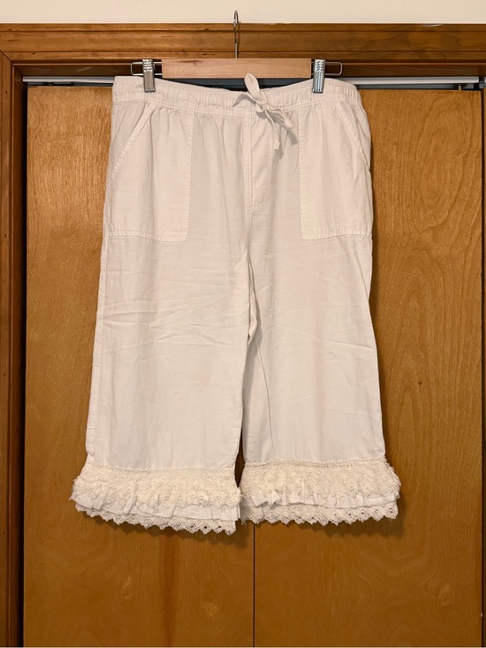 Pants - White Ruffle Hem Drawstring Pants